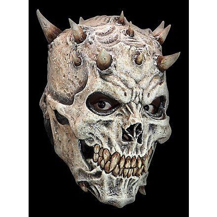 Maschera con teschio cornuto