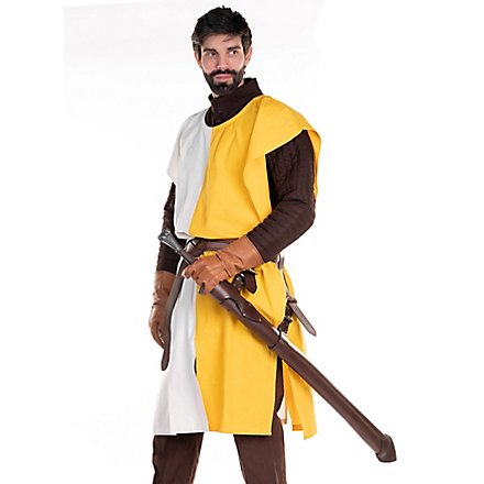 Split tabard - Fredegar