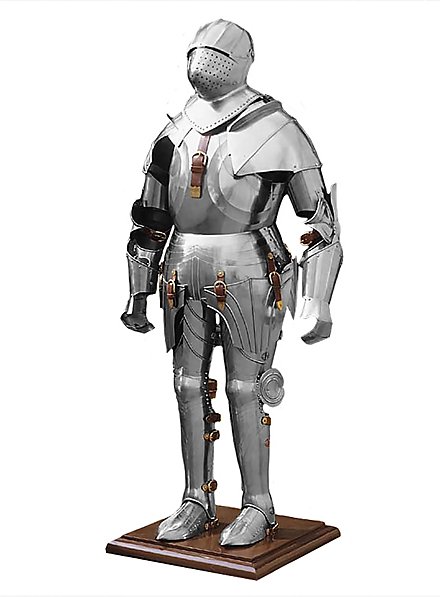 Gothic Suit of Armour 