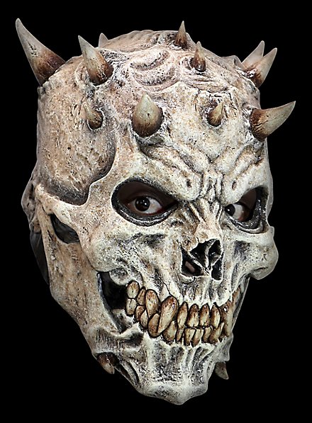Maschera con teschio cornuto