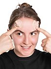 Applicazione in lattice delle corna della ragazza infernale