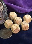 Jeu de hasard avec des pièces et des dés - Caliban
