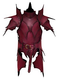 Armure d'elfe noir avec tassettes en cuir rouge