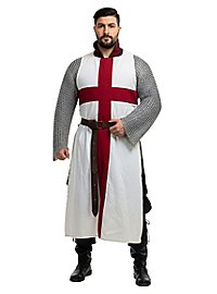 Tabard avec croix rouge des Templiers - André