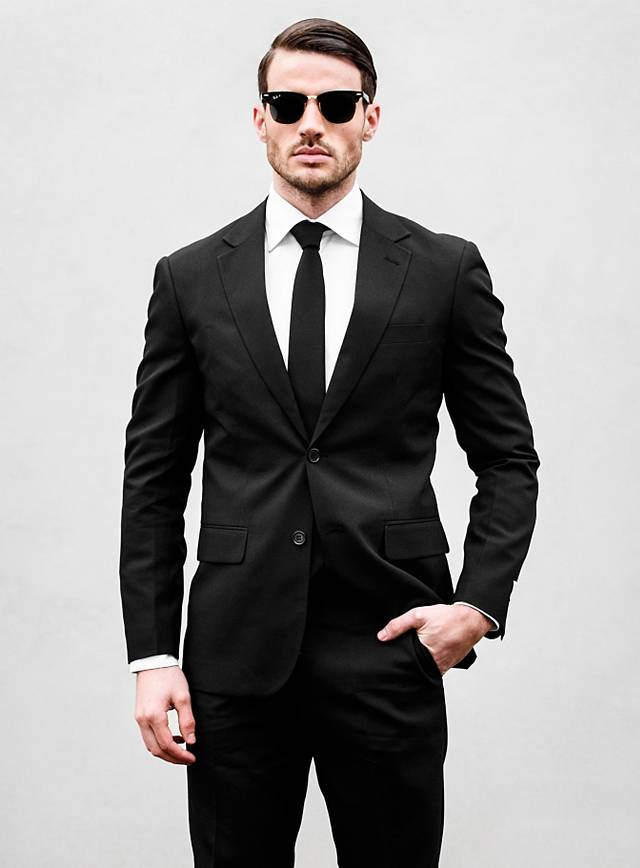 OppoSuits Black Knight suit - maskworld.com