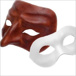 Masken aus Leder
