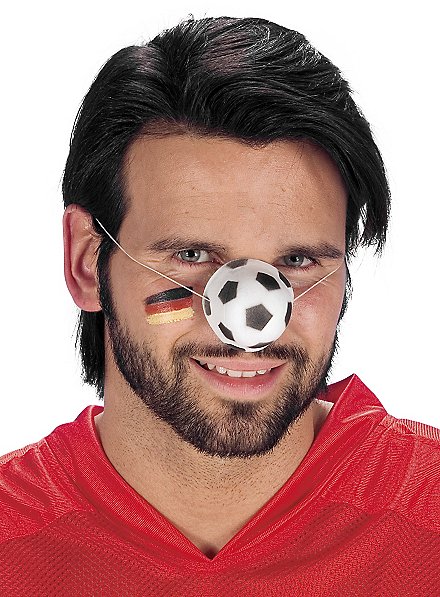 Calcio con il naso da clown