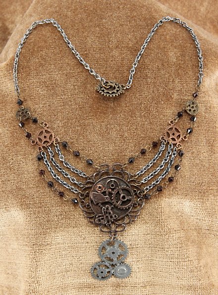 Collana steampunk