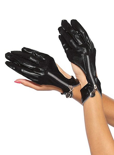 Extravagant wetlook gloves
