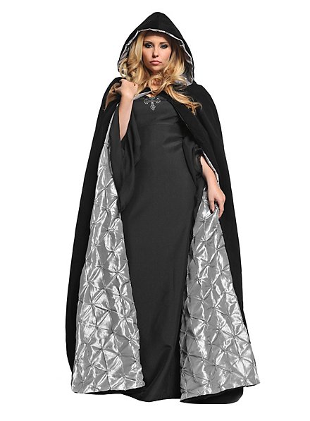 Hooded cape with silver lining