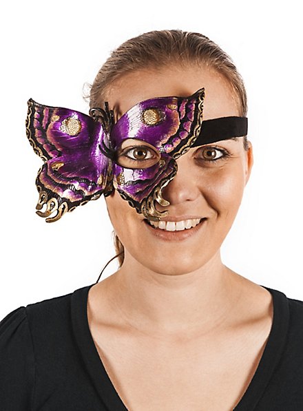 Magie des papillons lilas