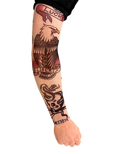 Manga De Piel Con Tatuajes Clásicos