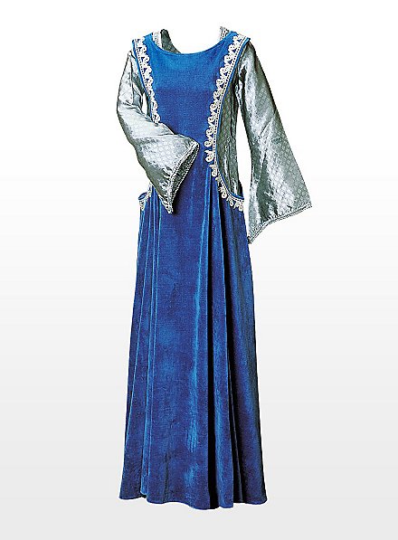 Queen of Camelot Costume