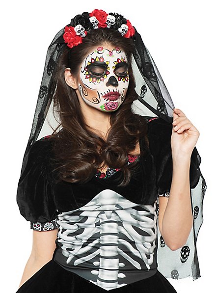 Velo Del Día De Los Muertos Con Calaveras
