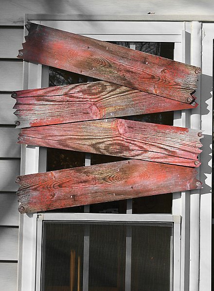 Vernagelte Fenster blutig Halloween Deko