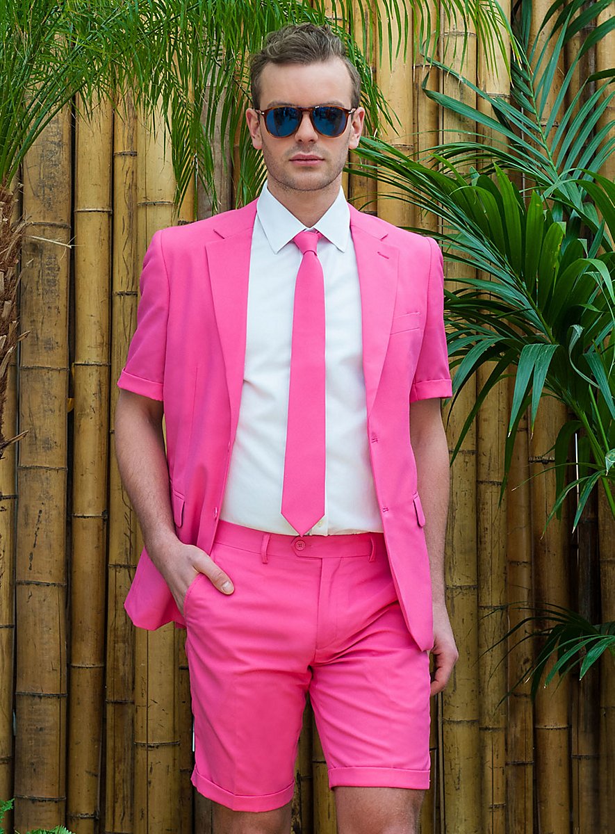 Шорты на выпускной. Летний костюм мужской. Летние костюмы для мужчин. Розовая одежда для мужчин. Розовая рубашка.