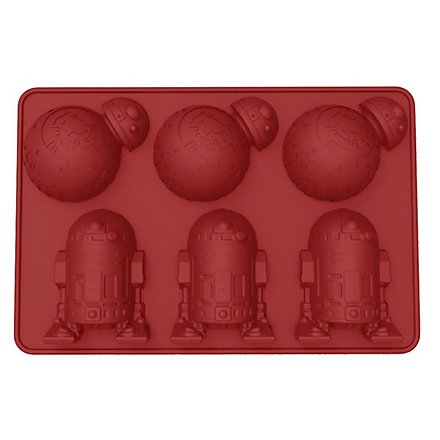 https://i.mmo.cm/is/image/mmoimg/se-product-max/star-wars-chocolateice-cube-mold-bb-8-r2-d2--se-530964-1.jpg