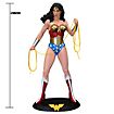 Wonder Woman - Wonder Woman Classic Life-Size Statue
