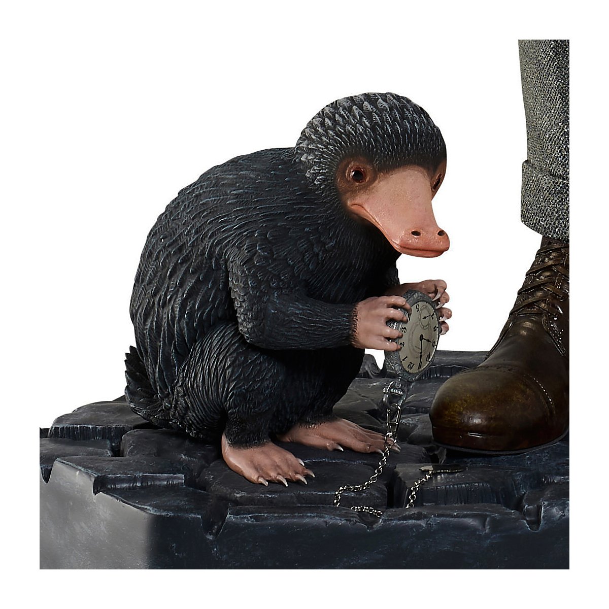 Fantastic Beasts And Where To Find Them - Newt Scamander With Niffler ...