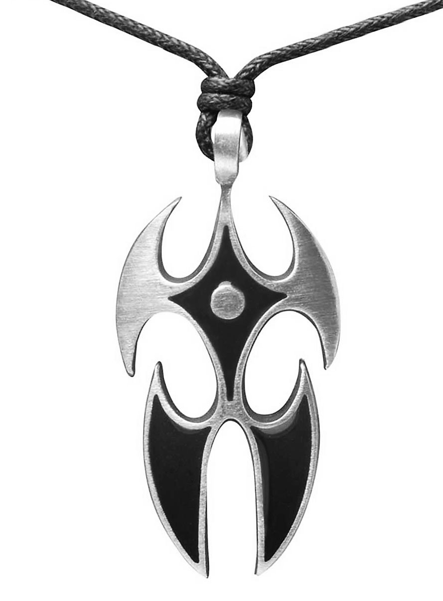 Collana con guerriero tribale