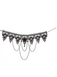 Collier gothique avec broche noire