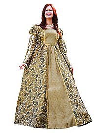 Femme noble