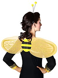 Large bee accessory set