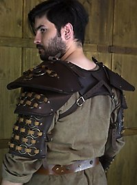 Leather pauldrons - Fighter
