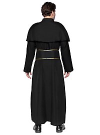 Priester