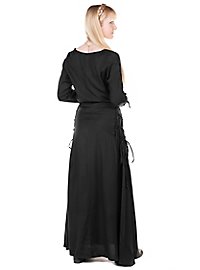 Robe noire de sorcière