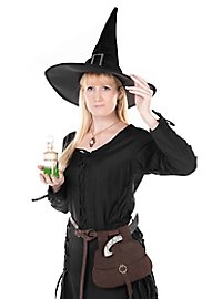 Robe noire de sorcière